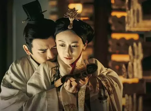 太敬業!「魏瓔珞」吳瑾言新劇不用替身,「20多隻活蠍子」爬上身,工作人員看的驚心!