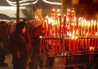 大年初一「這個時間」燒香,才叫真正的燒頭香,把握住好運一整年