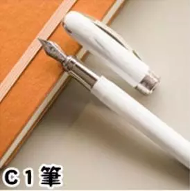 你覺得辦公桌不能少什麼呢?測想成功的你還缺什麼?