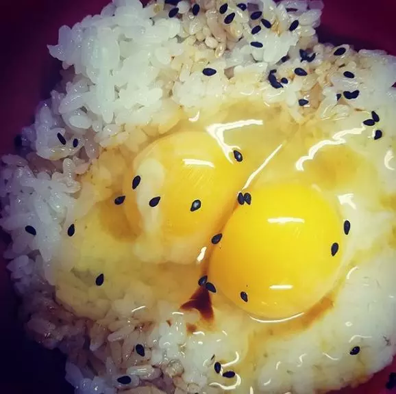 13個在另一國家超流行的「平常食物瘋狂吃法」 義大利麵甜甜圈VS蔥花冰淇淋你選哪個?