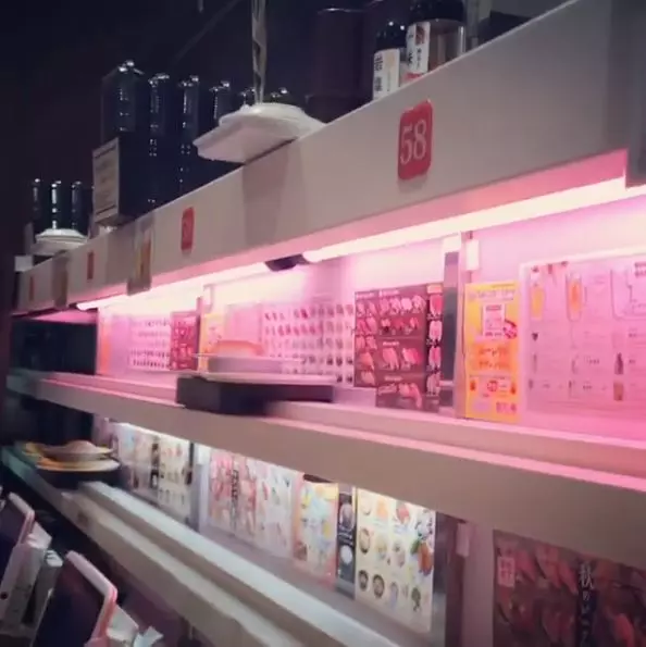 25個「讓你超想定居日本」的超酷日常 廁所有擦手機螢幕的布!