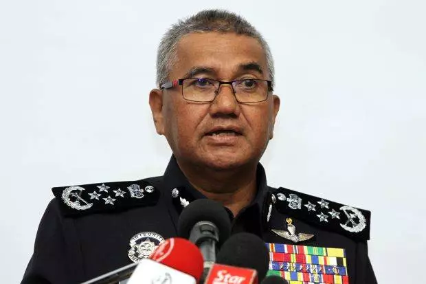 【被拍到警員違法抽菸】 大馬總警長 弗茲有話要說!