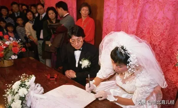 「嫁閨女要彩禮,你這不是賣女兒嗎?」丈母娘的回答讓女婿羞愧
