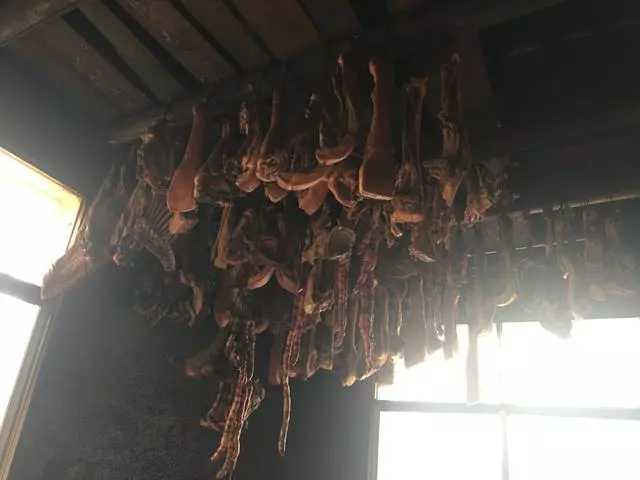 老媽親傳15種臘腸的傳統做法,飄香十里,鄰居聞著香味就來了!