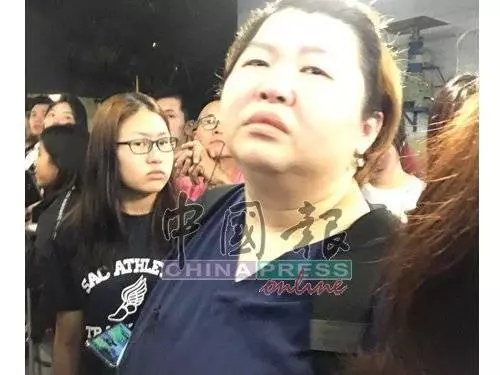 馮偉衷靈柩已送到靈堂權怡鳳、徐彬、謝靜儀和宗子傑等前來弔唁