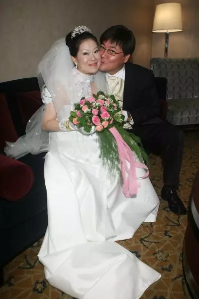 64歲資深藝人「方駿」當年因妻子罹癌過世淡出螢光幕,走不出「喪妻之痛」的他如今改行做…太心疼了!