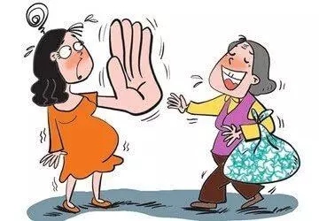 婆婆:你嫂子嫁過來一分錢也沒花,還給咱家生了三孫子,可你呢