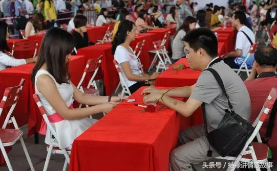 妻子賺錢比丈夫多,婆家人說話陰陽怪氣,妻子一氣之下提出離婚