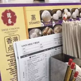 這家正宗老字號 簡直要被新加坡人擠爆啦 你還沒吃過?
