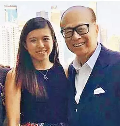 第三代接班人曝光?李嘉誠23歲孫女擔任兆豐地產董事!