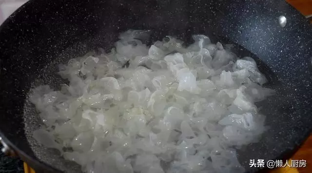 年夜飯備上這樣一道涼菜,既開胃又解油膩,吃起來特別爽口
