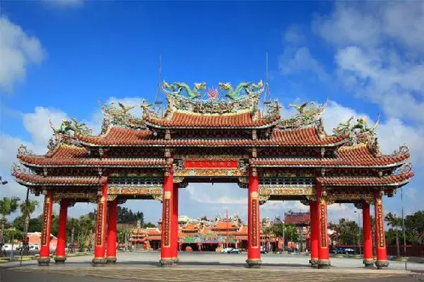 求好運發財金都來這!整理全台8間「超靈驗」財神廟懶人包 包你今年發發發