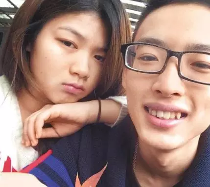 顏清標4個兒子都「把校花娶回家」當老婆!如今顏家「唯一的女兒」曝光,34歲的她.....