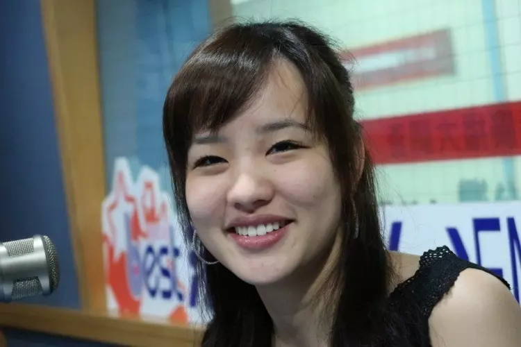 平平都是人家女兒待遇差很大?「氣質韓冰v.s.爆走陳幸妤」怎麼來的...網曝她本性:跪了