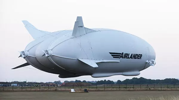 世界最大飛機投入商用生產 擬2020年升空