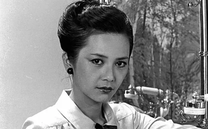 年輕時很美,年老時很「浪」的7位女星: 其中四位被周星馳「帶壞」!