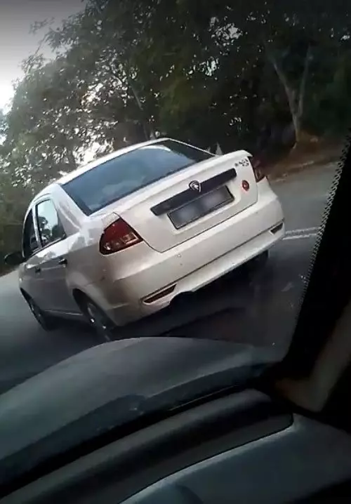 警員開口要5萬令吉,「不然你弟弟會出事!」