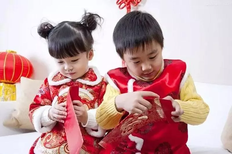 【一定要知道!】農曆新年包紅包の「7大禁忌」!原來紅包是不能亂亂來