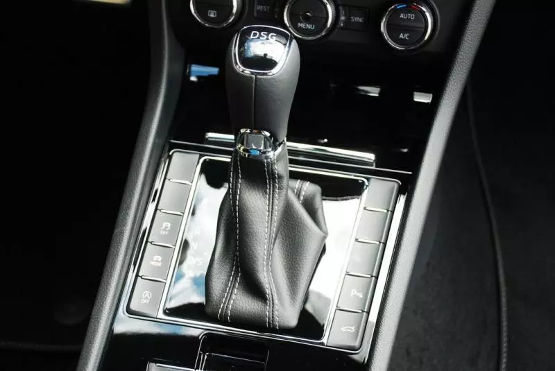 人妻的願望 2019年式 Superb combi sportline