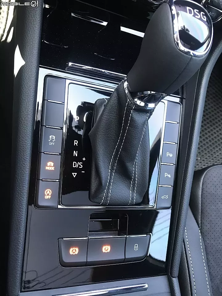 人妻的願望 2019年式 Superb combi sportline