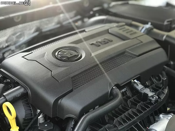 人妻的願望 2019年式 Superb combi sportline