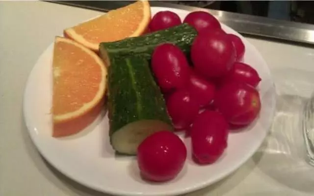 在海底撈用餐,除了免費服務,這些東西還可以免費帶走,你竟然還不知道?