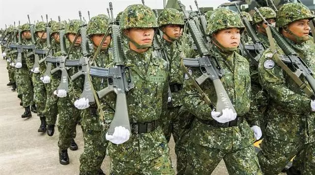 阿兵哥「剩80多天退伍」卻被連長搞小動作「禁18天假」,他的「超狂報復」驚動了全陸軍