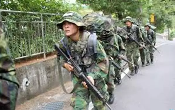 阿兵哥「剩80多天退伍」卻被連長搞小動作「禁18天假」,他的「超狂報復」驚動了全陸軍