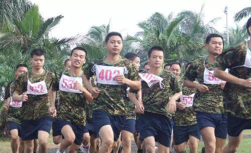 阿兵哥「剩80多天退伍」卻被連長搞小動作「禁18天假」,他的「超狂報復」驚動了全陸軍
