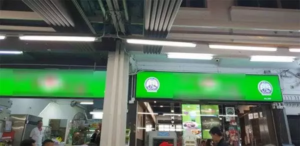 12隻小海螺要價12新元 網民呱呱叫 !