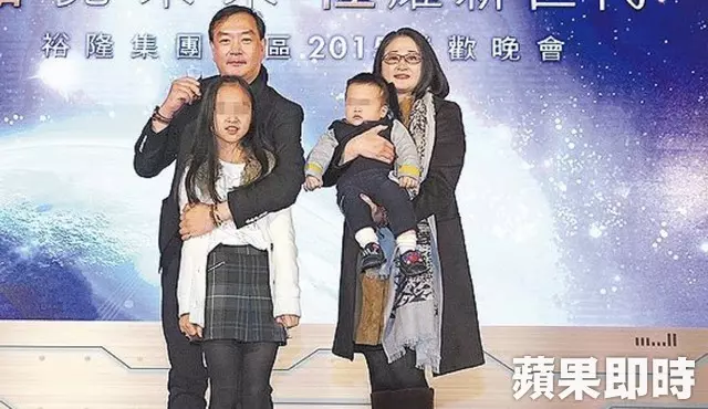 【道別嚴凱泰】13歲女兒追思父親:「我沒再哭但很想你」 哀慟喊「你們大人都這樣...」萬人心疼