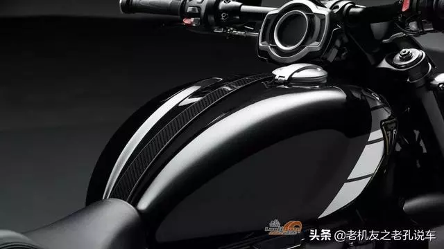 凱旋重磅推出兩款新車,一款3缸排量巨獸,一款復古藝術精品