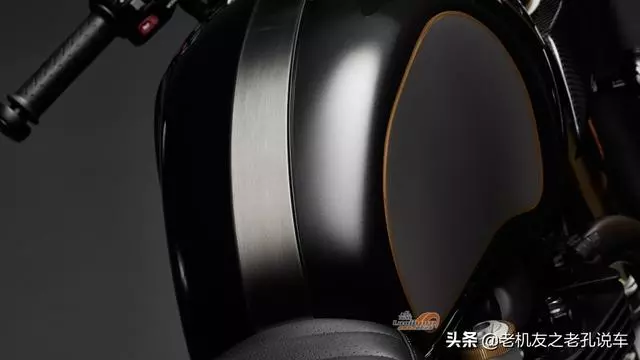 凱旋重磅推出兩款新車,一款3缸排量巨獸,一款復古藝術精品