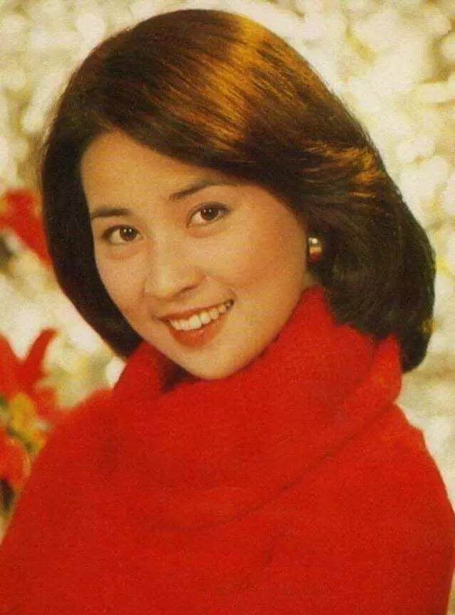 成龍為妻子林鳳嬌慶生:中年以後才知道,老婆才是最珍貴的人