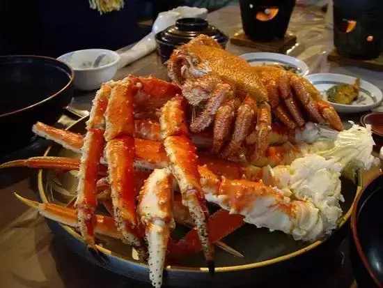 帝王蟹、毛蟹、松葉蟹,日本三大名蟹有啥不一樣?