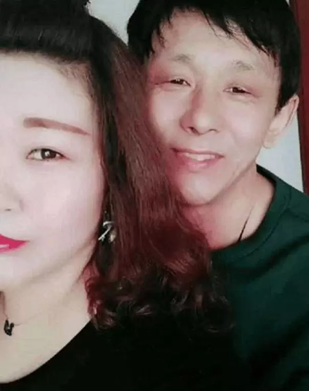 中年男子娶28歲嬌妻,婚後吃不消,要告誡世人娶妻要量力而行......
