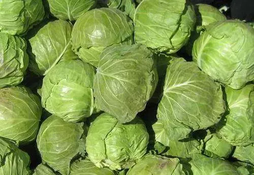 有甲狀腺腫大的人,4種蔬菜再愛吃也別碰,會讓病情加重