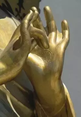 人生不要太圓滿,有個缺口讓福氣流向別人是很美的一件事