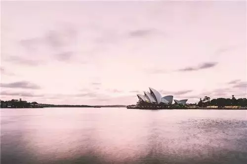 做人傻一點才幸福,太聰明會很累