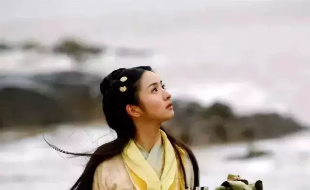 林依晨要當媽了!16歲負債千萬、26歲便立遺囑!