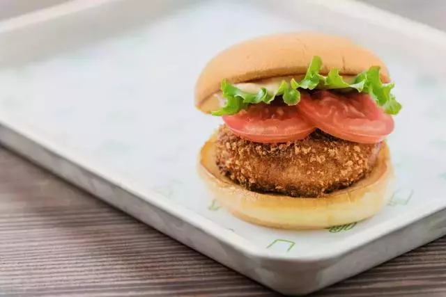 美國網紅級品牌Shake Shack空降魔都|又要騙我吃漢堡了