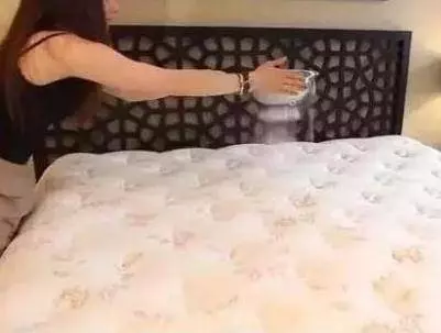 床墊枕頭用久了蟎蟲成窩?奶奶教我1個土辦法,3分鐘輕鬆殺光蟎蟲