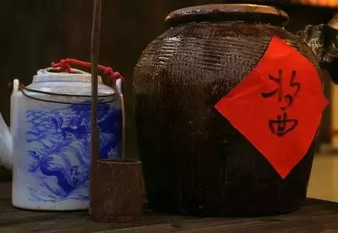 你都用對了嗎?老抽,生抽,醬油他們究竟有什麼區別?看完漲知識