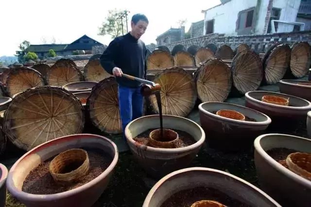 你都用對了嗎?老抽,生抽,醬油他們究竟有什麼區別?看完漲知識