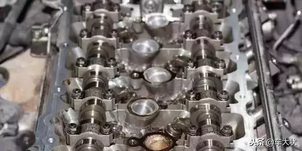 車子開久了,車內噪音越來越大,是這個地方出了問題,簡單搞定!