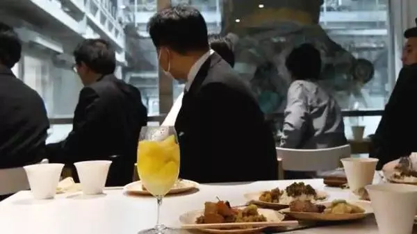 「日本式重口味」:垃圾處理場開餐廳,邊享用美食邊看垃圾處理