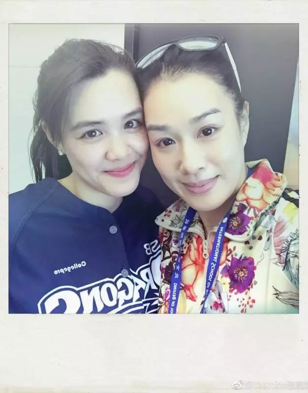 【比媽媽還辣!】鍾麗緹混血女兒越大越美「甜美臉蛋傲人身材」豐滿雪乳快蹦出熒幕啦!