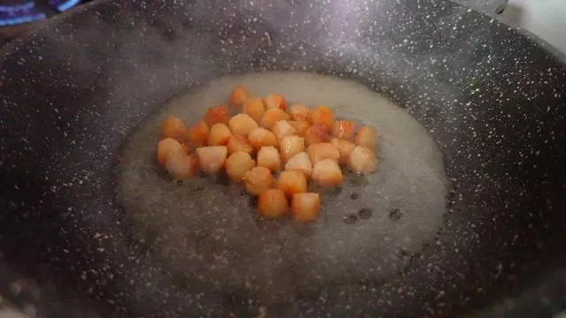 豆腐入味的簡單做法,醬汁都被吸進去了,特別下飯