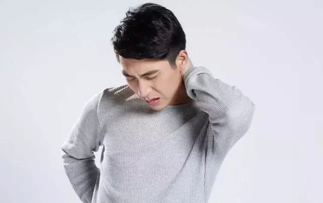 手麻、腿麻、麻痛……背後竟隱藏7大疾病！