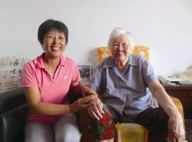 老人房間的怪味該如何處理?老保姆教的這4招,立刻不臭了
